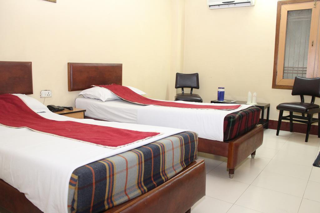 Hotel Bengal International Siliguri Room photo
